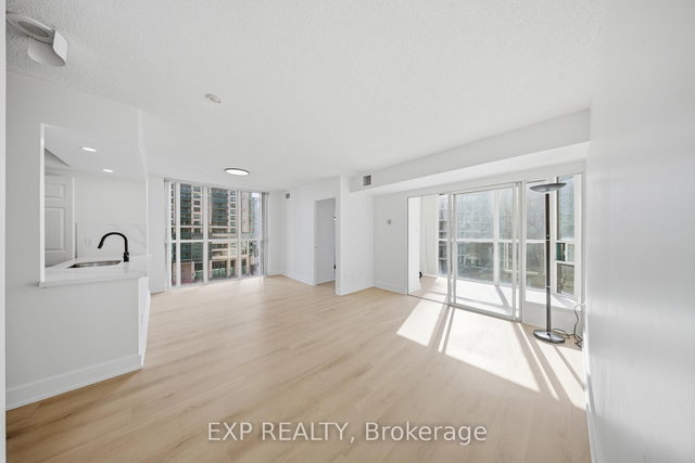 510 - 265 Enfield Place