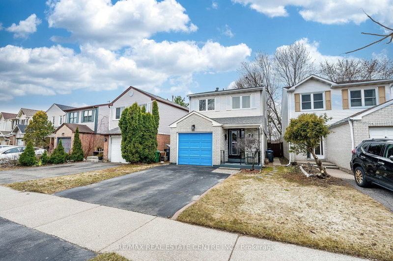 72 Malabar Cres, Brampton, L6S 3X8 | Image 2