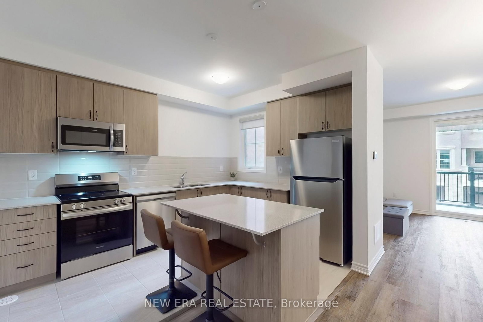 Townhouse for sale at 76-1317 Leriche Way, Milton, Ontario, L9E 0H5 - Bowes - MLS: W12938490