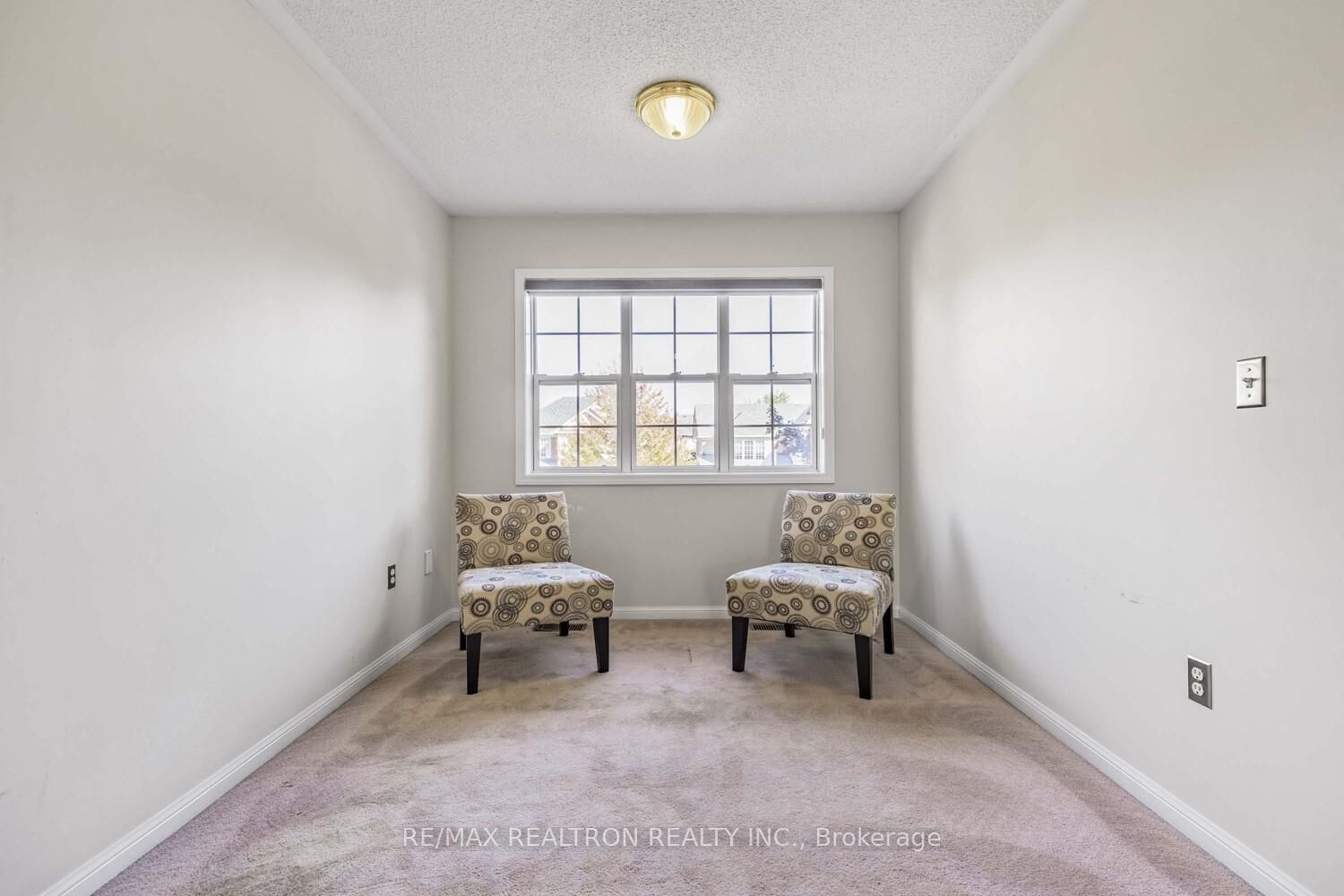 Detached House for sale at 52 Brock Drive, Brampton, Ontario, L6P 1A2 - Vales of Castlemore - MLS: W12938558