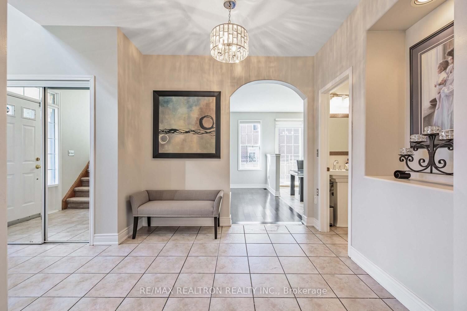 Detached House for sale at 52 Brock Drive, Brampton, Ontario, L6P 1A2 - Vales of Castlemore - MLS: W12938558