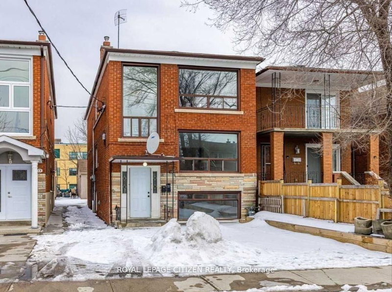 2 - 17 Bayliss Ave, Toronto, M6N 4P2 | Image 2