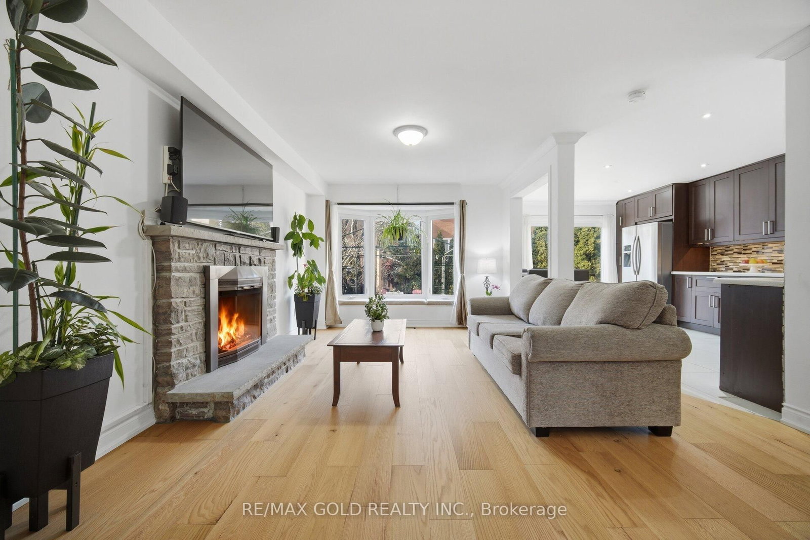 Detached House for sale at 66 Cheviot Crescent, Brampton, Ontario, L6Z 4G7 - Heart Lake East - MLS: W12939062