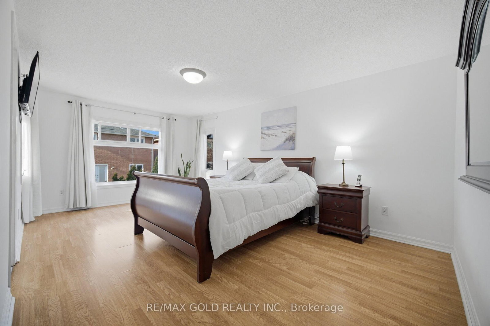 Detached House for sale at 66 Cheviot Crescent, Brampton, Ontario, L6Z 4G7 - Heart Lake East - MLS: W12939062