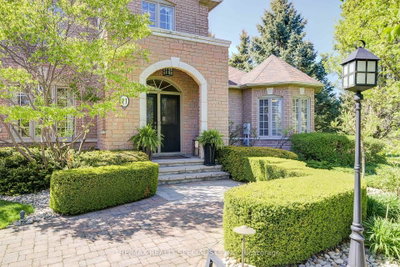 11 Bridlewood Boulevard • Halton Hills, ON photo 9