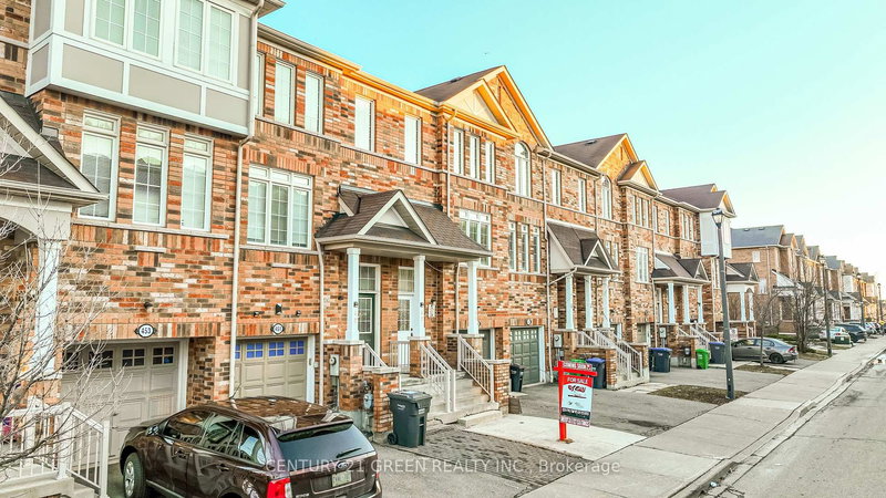 449 Aspendale Cres, Mississauga, L5W 0E7 | Image 3