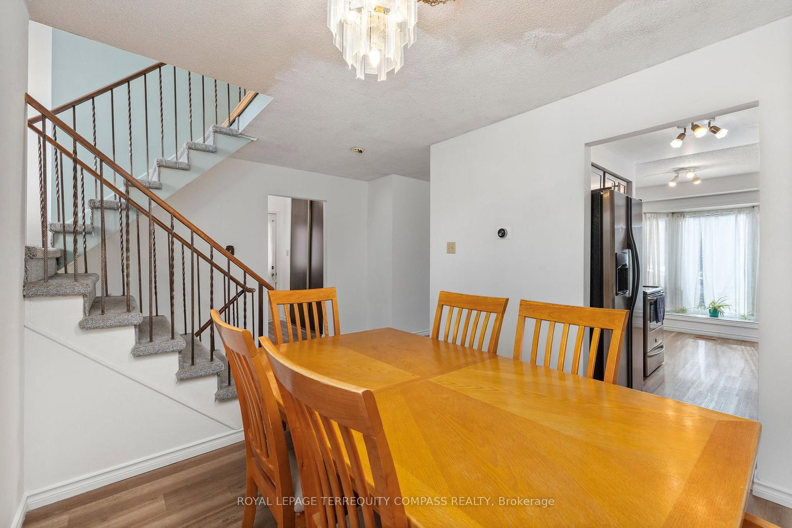 Semi-Detached House for sale at 73 Ashford Court, Brampton, Ontario, L6V 3E2 - Brampton North - MLS: W12939620