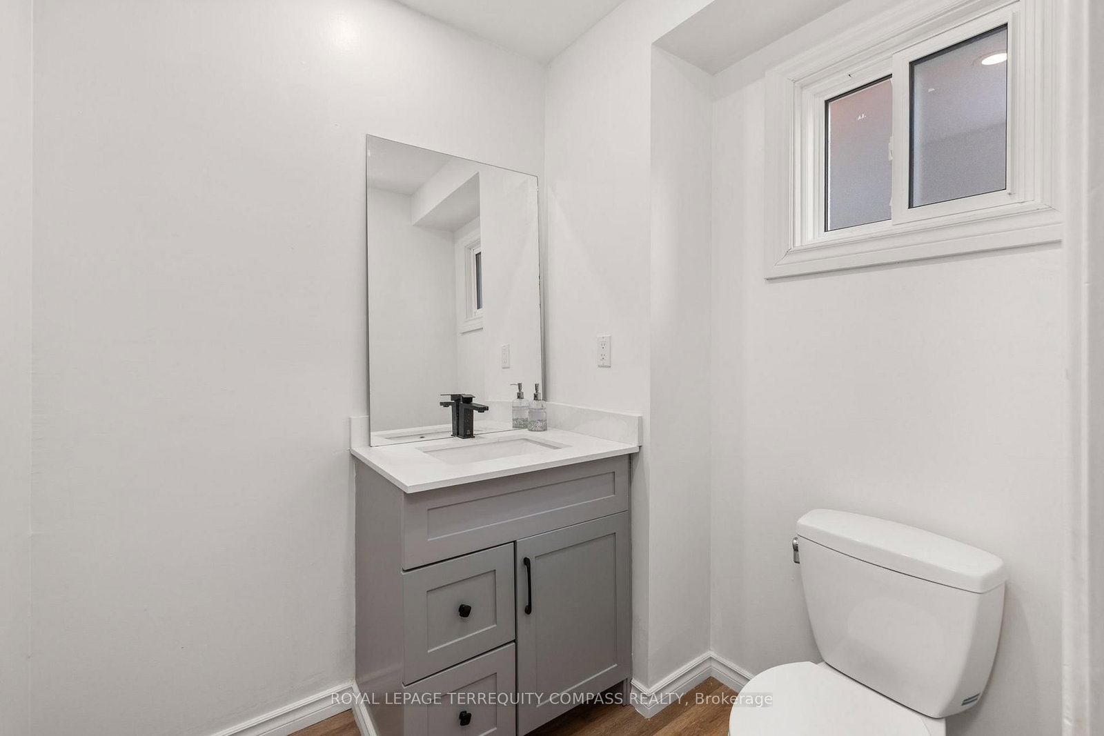 Semi-Detached House for sale at 73 Ashford Court, Brampton, Ontario, L6V 3E2 - Brampton North - MLS: W12939620