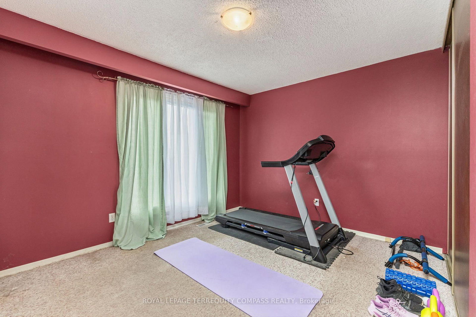 Semi-Detached House for sale at 73 Ashford Court, Brampton, Ontario, L6V 3E2 - Brampton North - MLS: W12939620