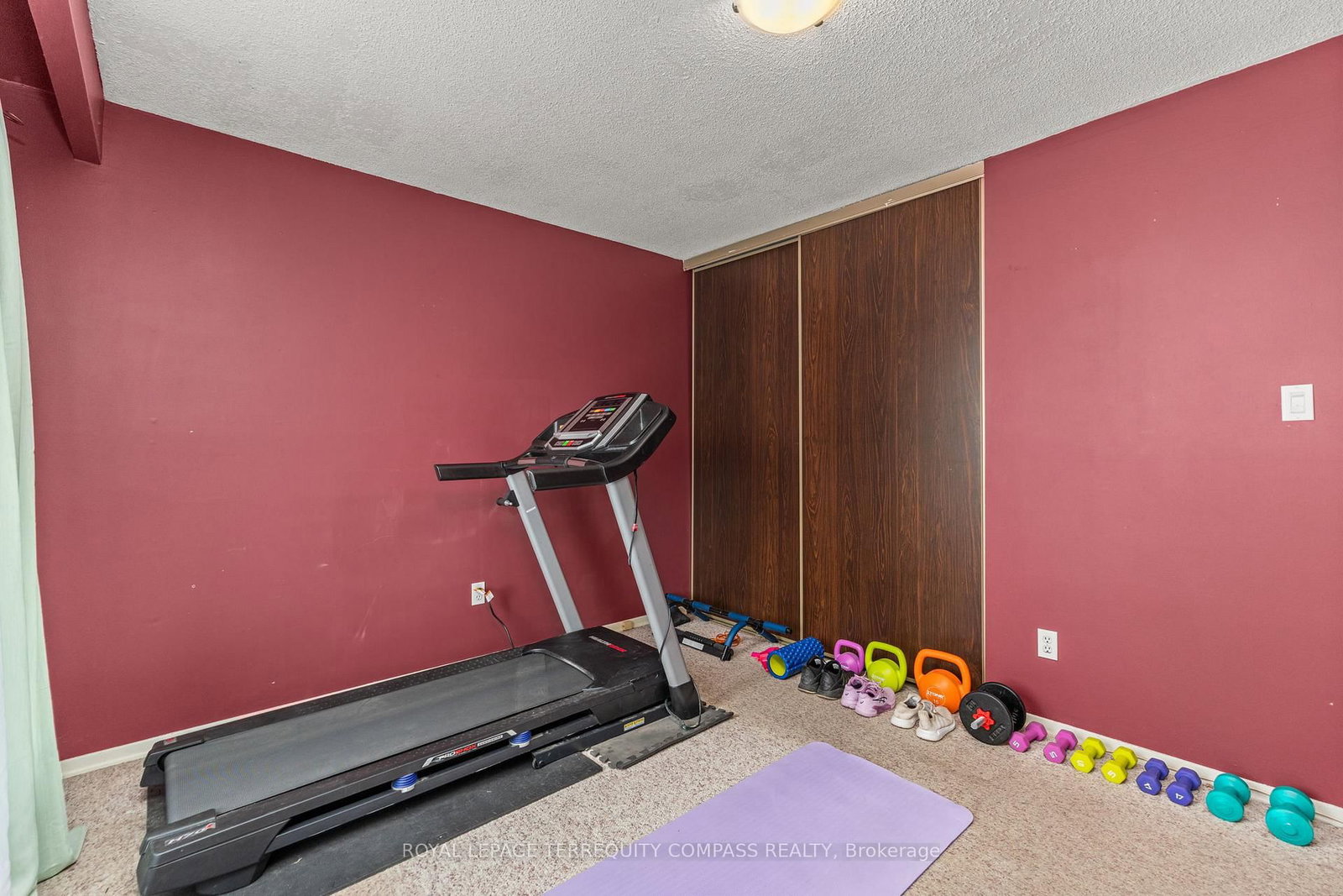 Semi-Detached House for sale at 73 Ashford Court, Brampton, Ontario, L6V 3E2 - Brampton North - MLS: W12939620