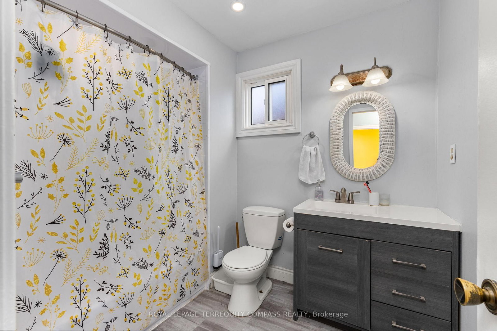 Semi-Detached House for sale at 73 Ashford Court, Brampton, Ontario, L6V 3E2 - Brampton North - MLS: W12939620