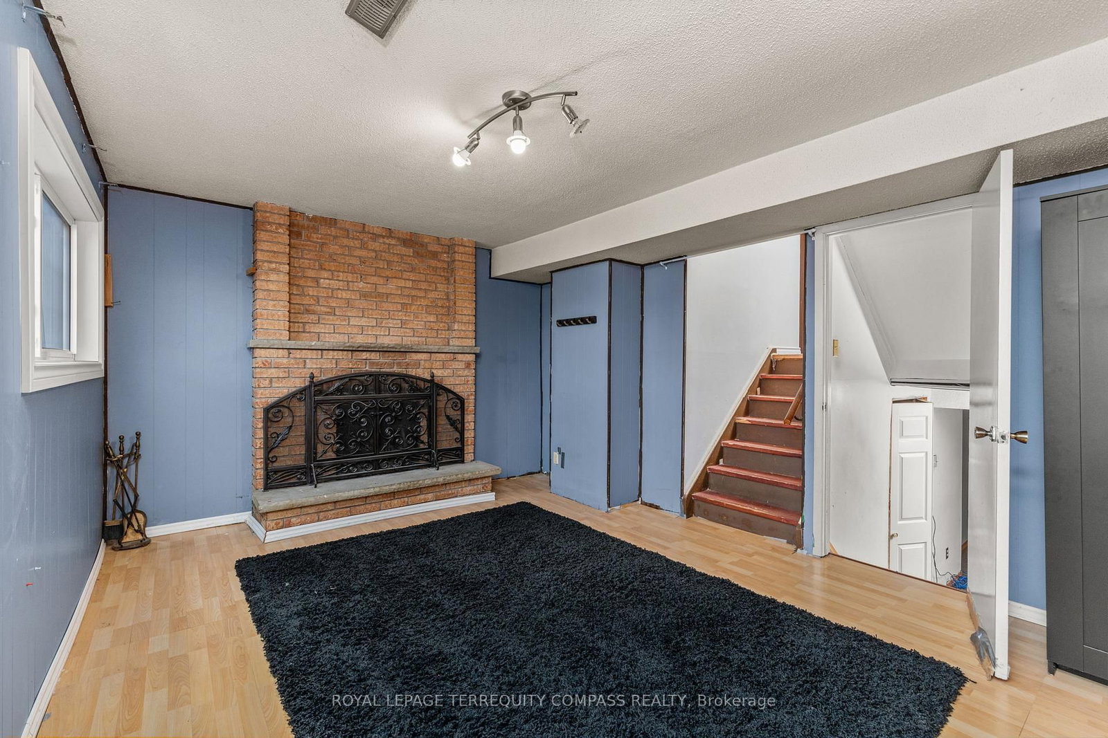 Semi-Detached House for sale at 73 Ashford Court, Brampton, Ontario, L6V 3E2 - Brampton North - MLS: W12939620