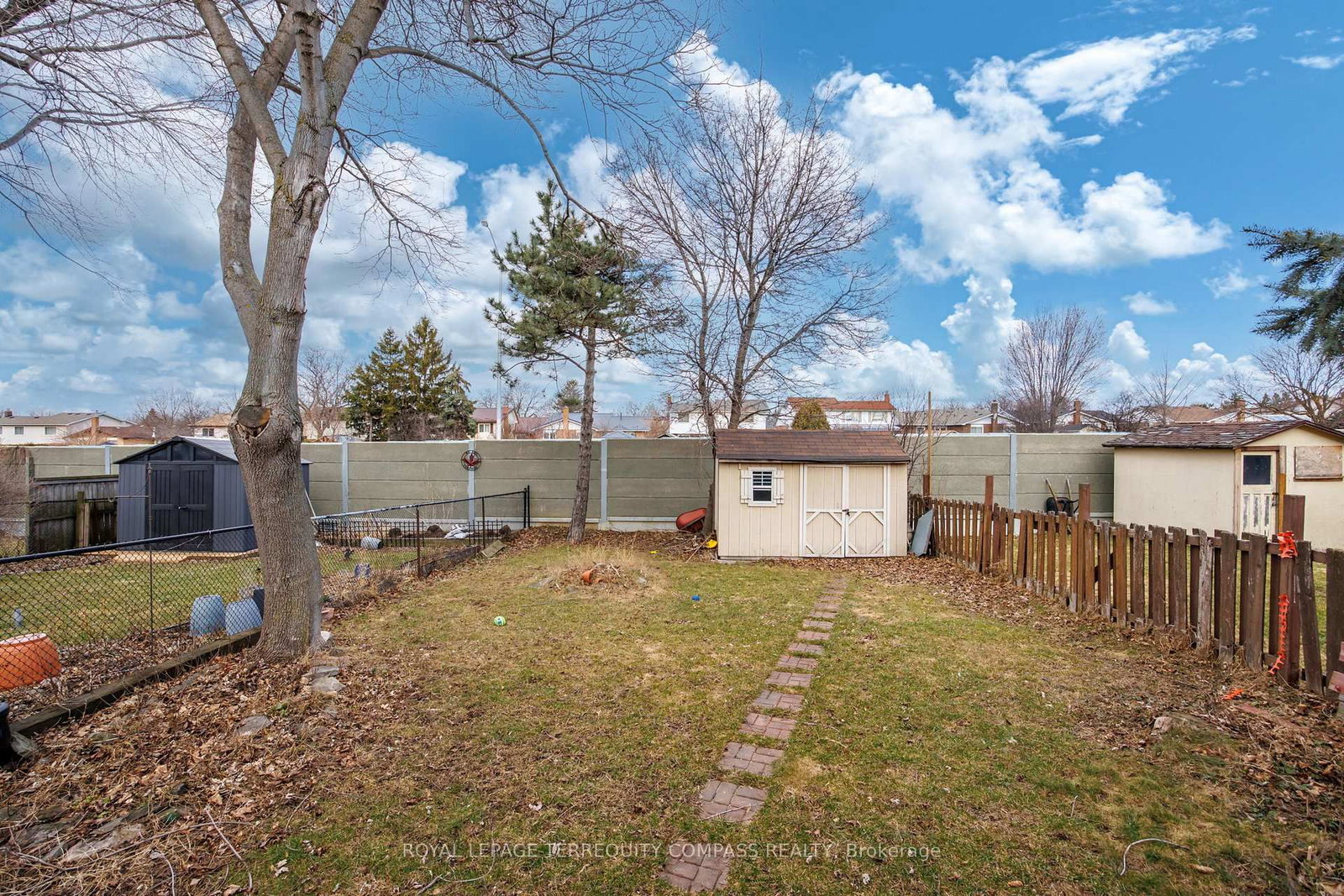 Semi-Detached House for sale at 73 Ashford Court, Brampton, Ontario, L6V 3E2 - Brampton North - MLS: W12939620