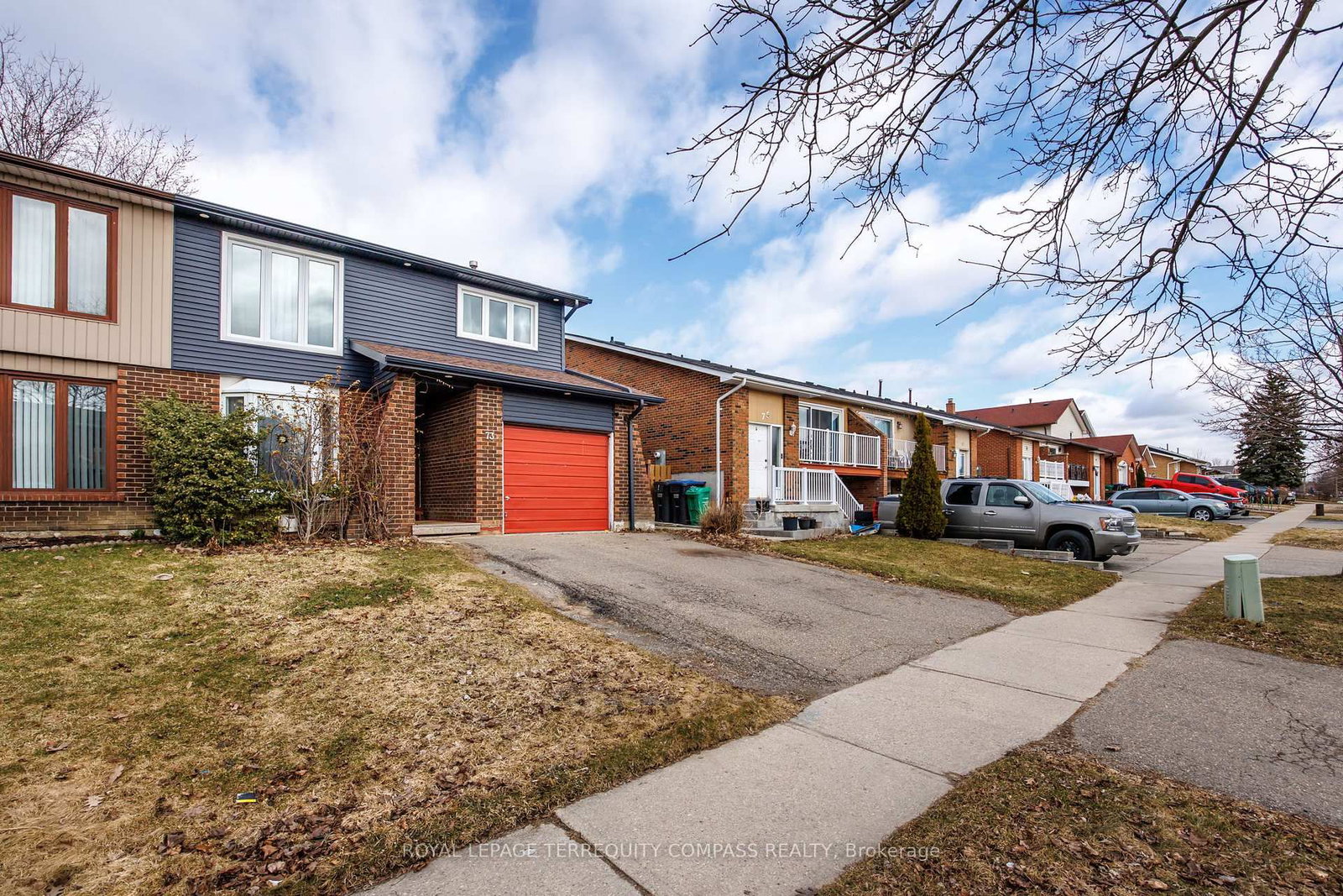 Semi-Detached House for sale at 73 Ashford Court, Brampton, Ontario, L6V 3E2 - Brampton North - MLS: W12939620