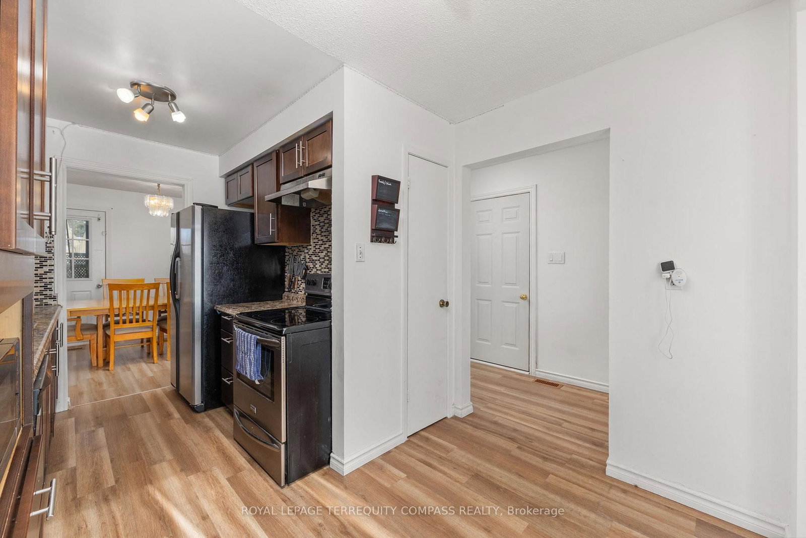 Semi-Detached House for sale at 73 Ashford Court, Brampton, Ontario, L6V 3E2 - Brampton North - MLS: W12939620