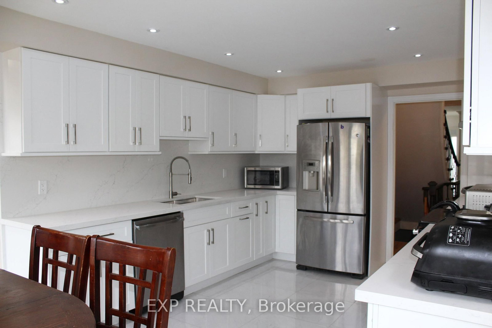 Detached House for sale at 48 Howell Street, Brampton, Ontario, L6Y 3H8 - Brampton South - MLS: W12939630