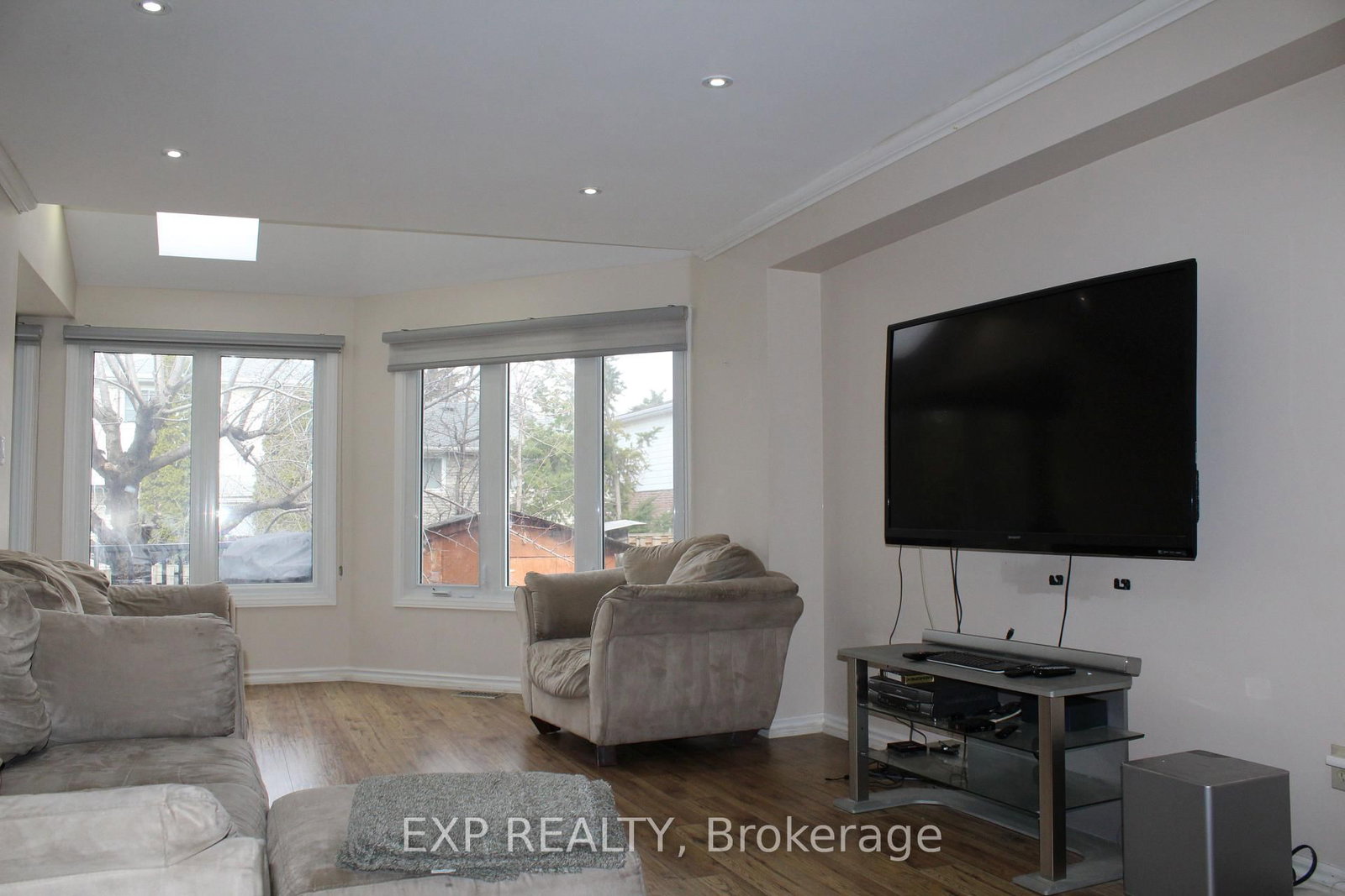 Detached House for sale at 48 Howell Street, Brampton, Ontario, L6Y 3H8 - Brampton South - MLS: W12939630