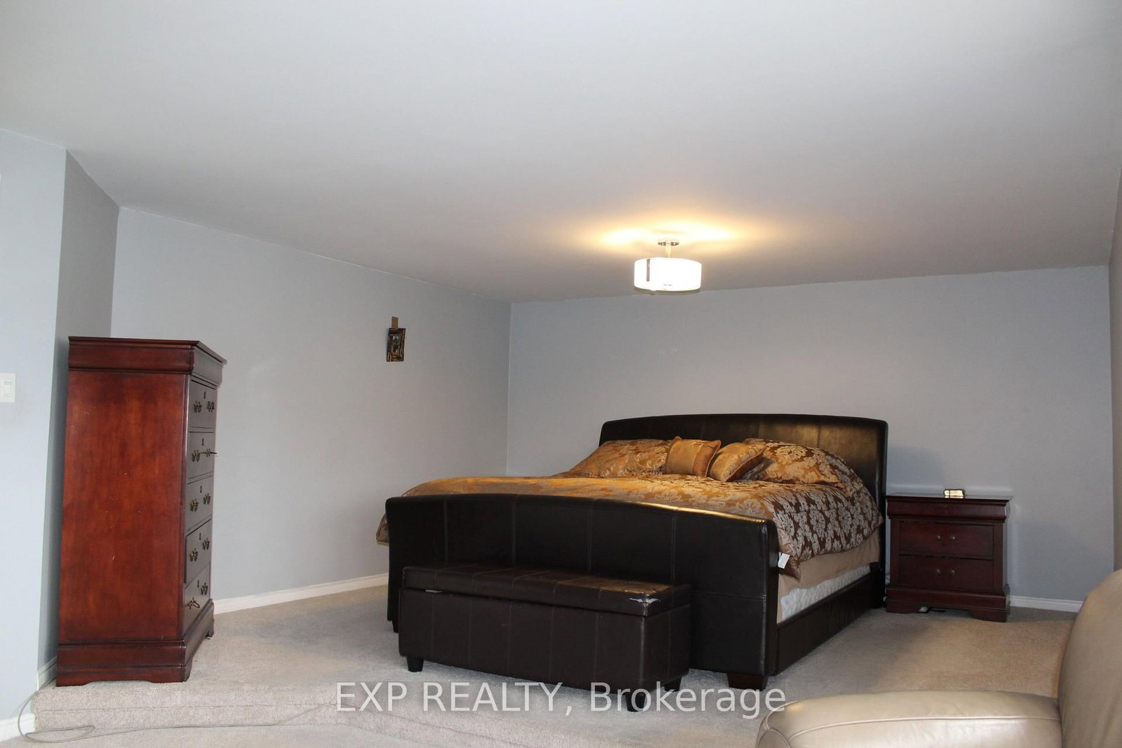 Detached House for sale at 48 Howell Street, Brampton, Ontario, L6Y 3H8 - Brampton South - MLS: W12939630