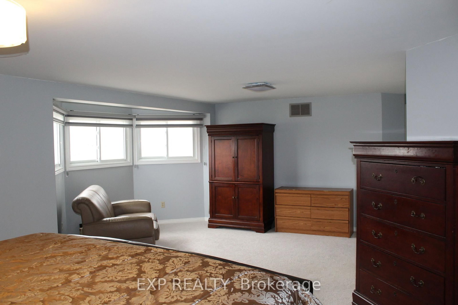 Detached House for sale at 48 Howell Street, Brampton, Ontario, L6Y 3H8 - Brampton South - MLS: W12939630