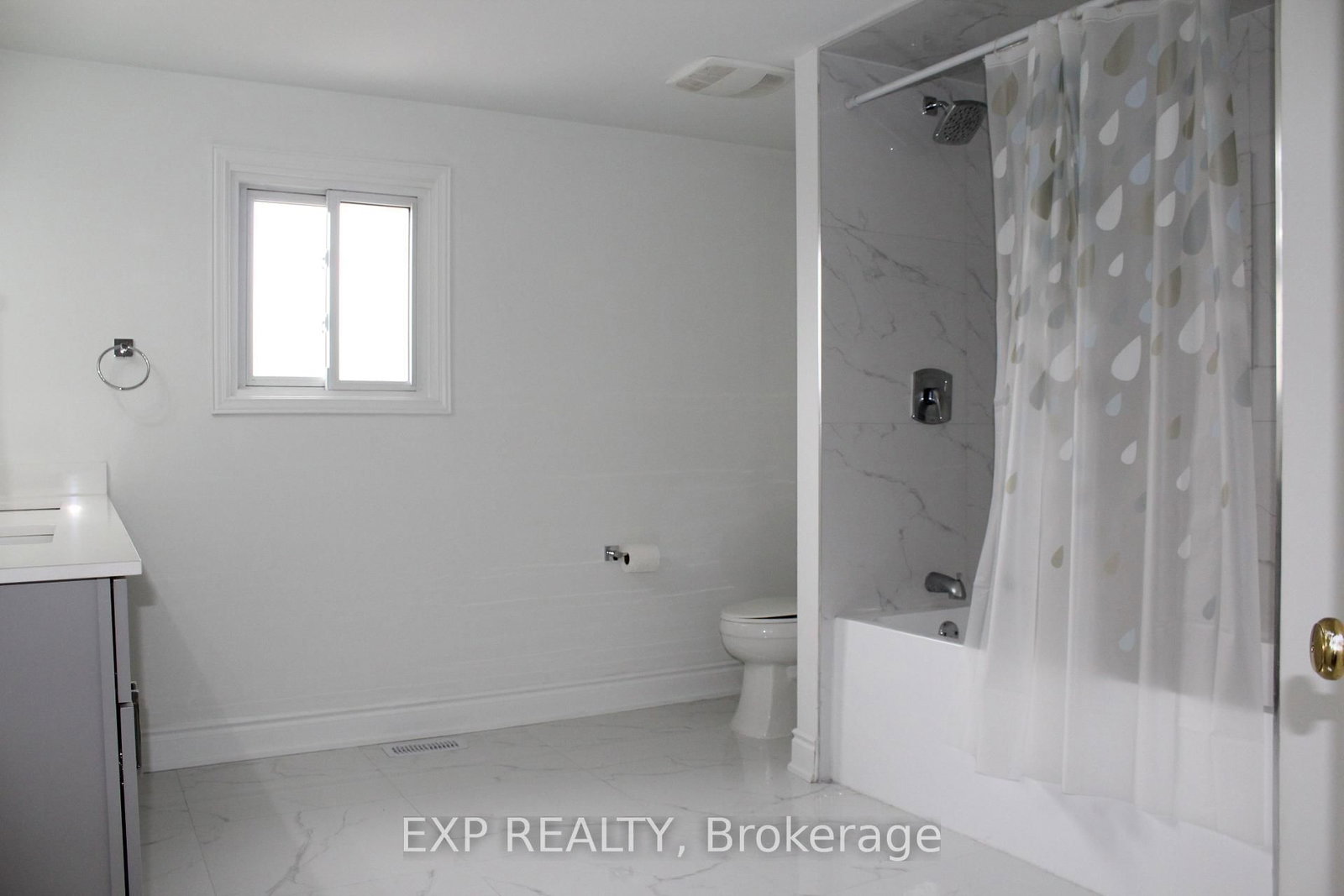 Detached House for sale at 48 Howell Street, Brampton, Ontario, L6Y 3H8 - Brampton South - MLS: W12939630