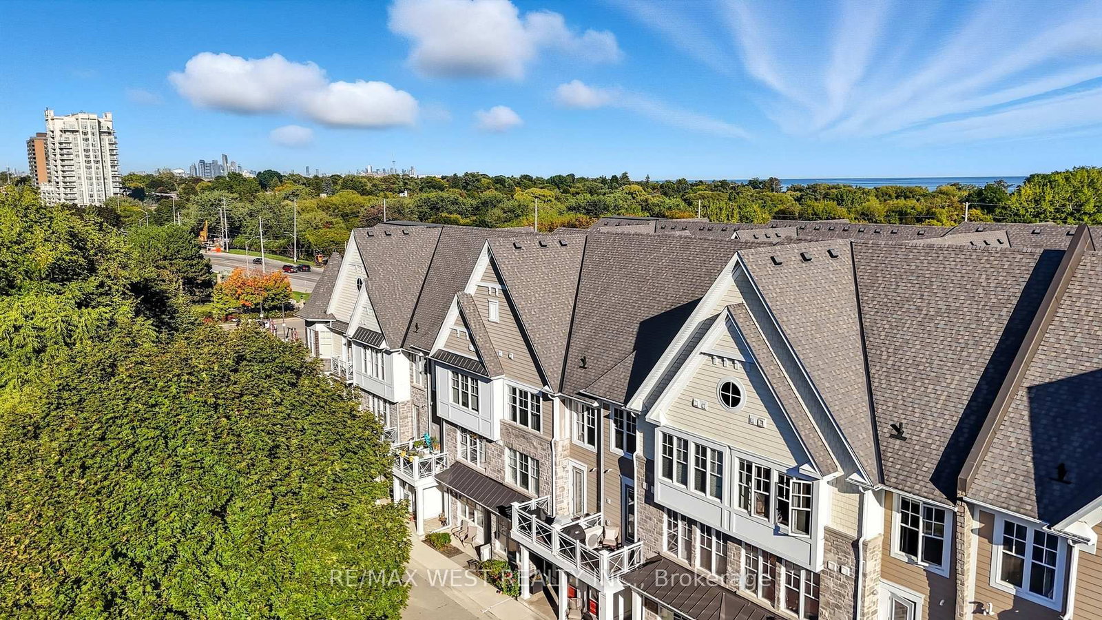 Townhouse for sale at 703-1011 Deta Road, Mississauga, Ontario, L5E 0A2 - Lakeview - MLS: W12939804