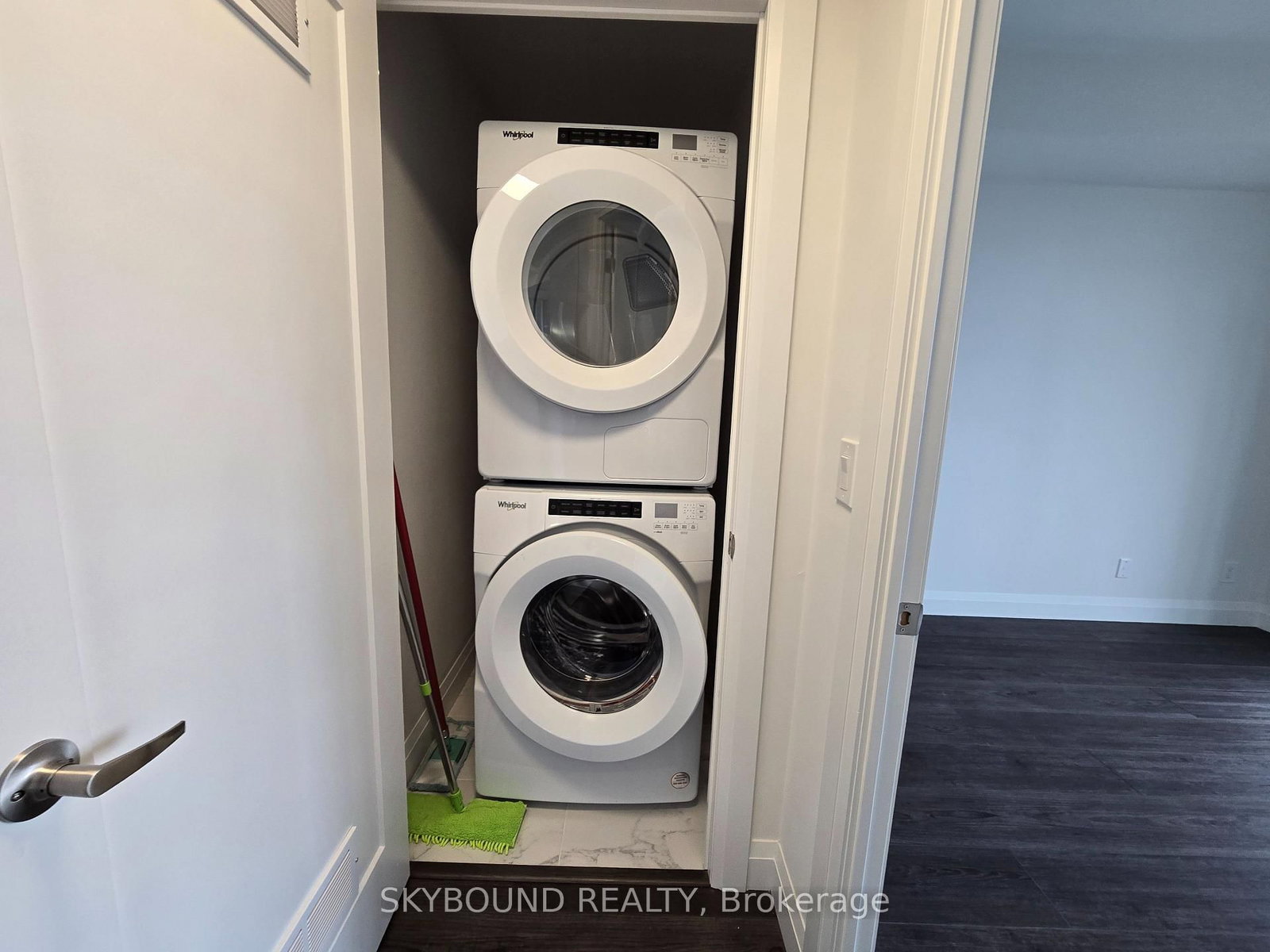 500 Brock Avenue • #1008 • Burlington, ON photo 25