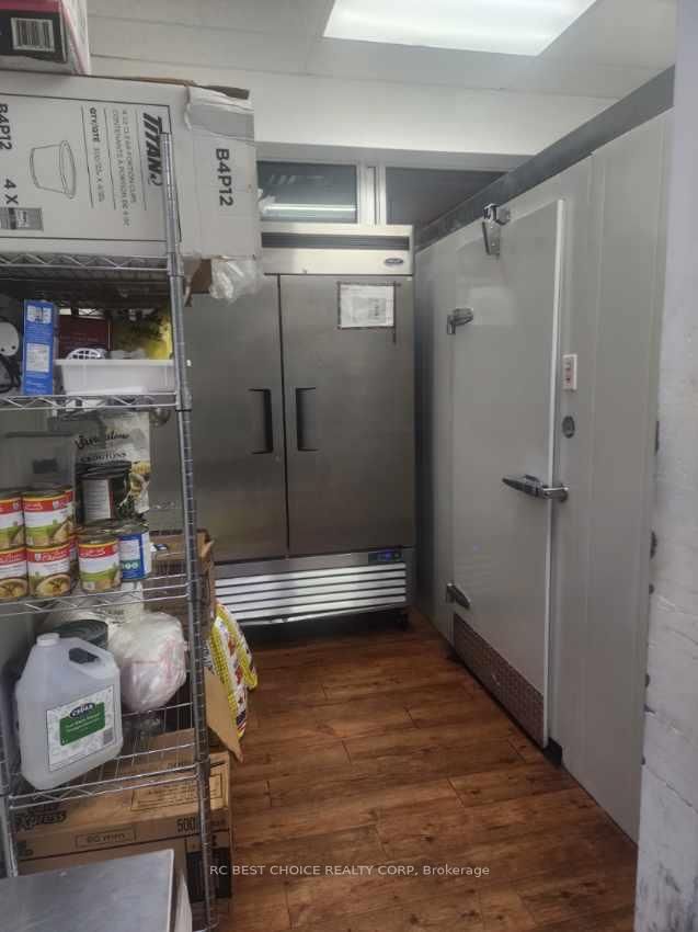 470 Bronte Street S, Unit 111 - Photo 11