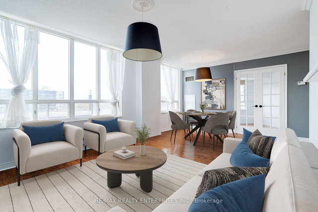 304 - 2285 Lake Shore Boulevard W