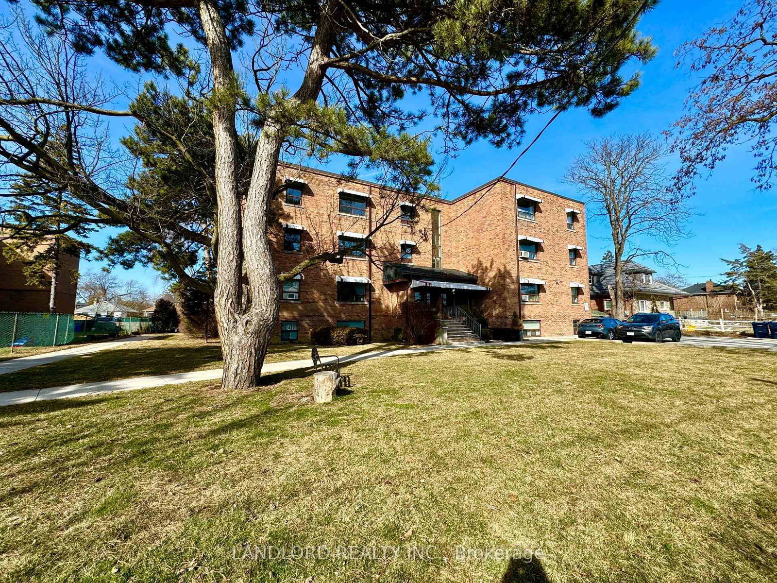 Semi-Detached House for lease at 5-2696 Lake Shore Boulevard, Toronto, Ontario, M8V 1G8 - Mimico - MLS: W12940358