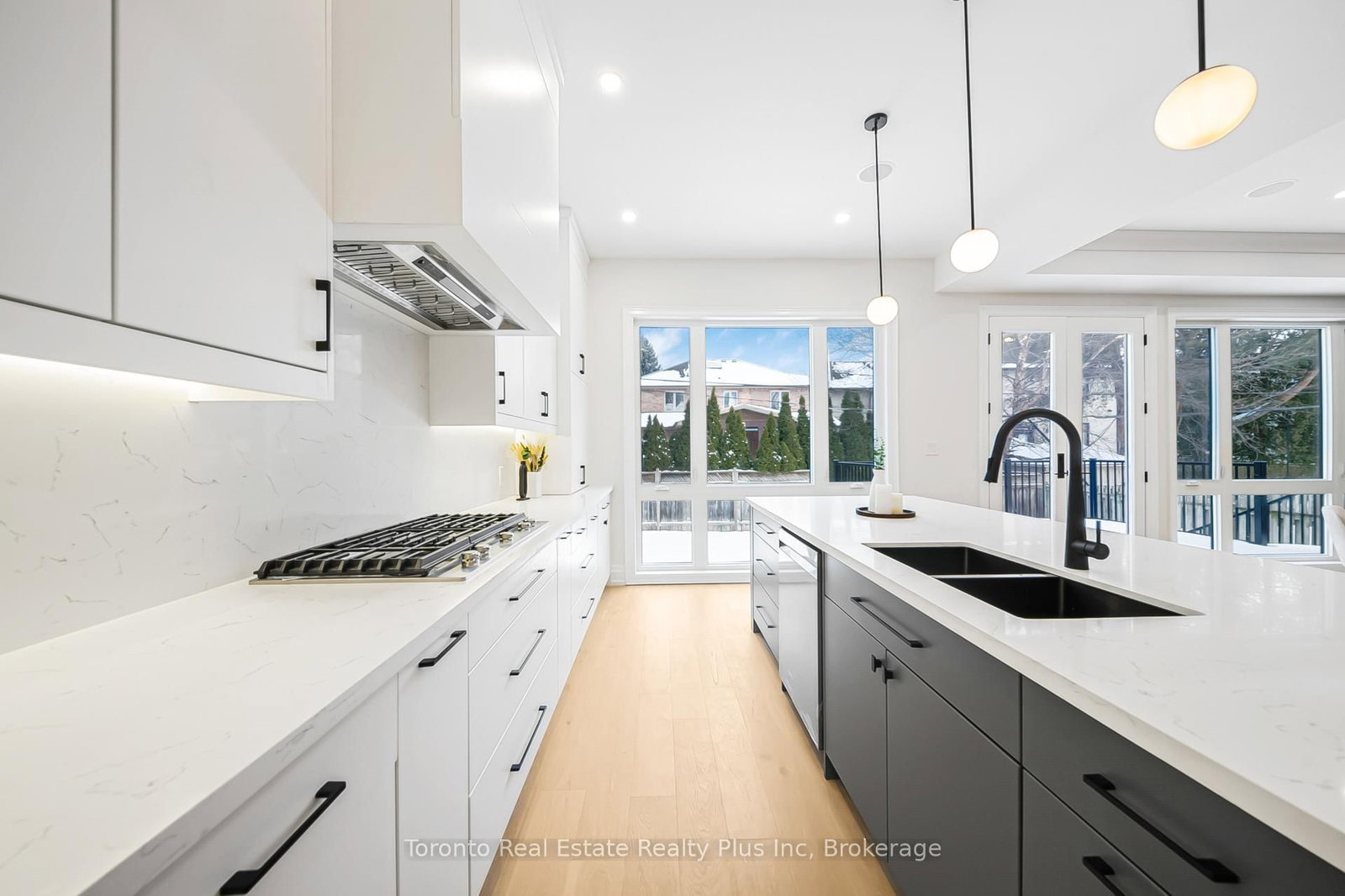 Detached House for sale at 25 Cronin Drive, Toronto, Ontario, M9B 4T7 - Islington-City Centre West - MLS: W12940514