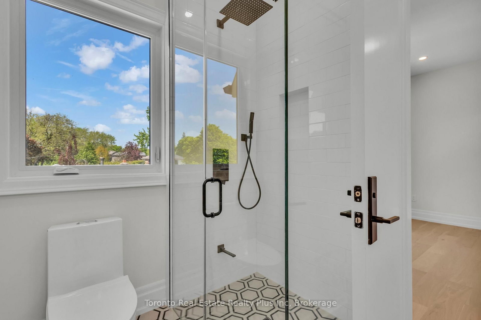 25 Cronin Drive • Toronto, ON photo 21