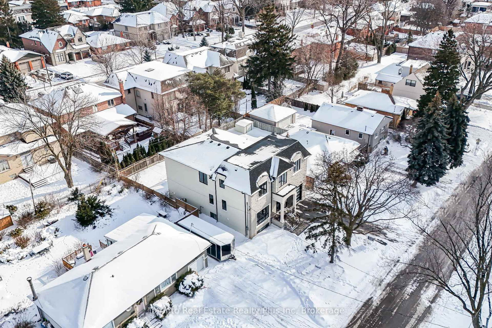 Detached House for sale at 25 Cronin Drive, Toronto, Ontario, M9B 4T7 - Islington-City Centre West - MLS: W12940514