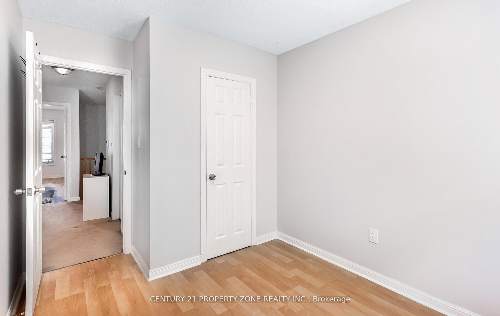 Townhouse for sale at 39-2 Clay Brick Court, Brampton, Ontario, L6V 4M7 - Brampton North - MLS: W12940636