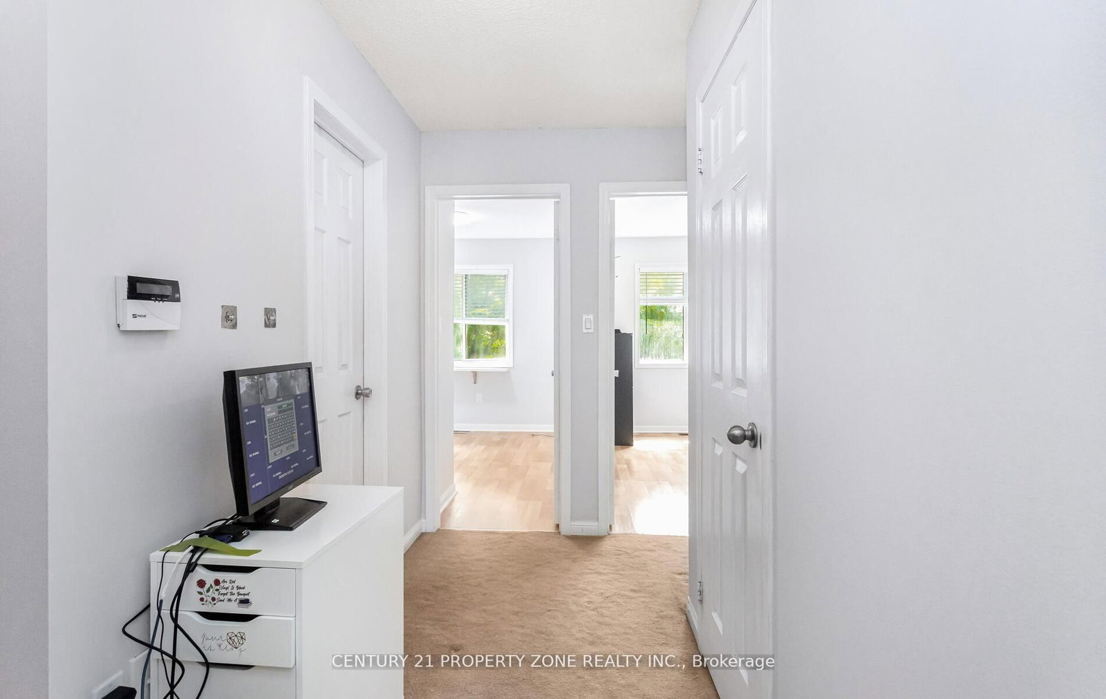 Townhouse for sale at 39-2 Clay Brick Court, Brampton, Ontario, L6V 4M7 - Brampton North - MLS: W12940636