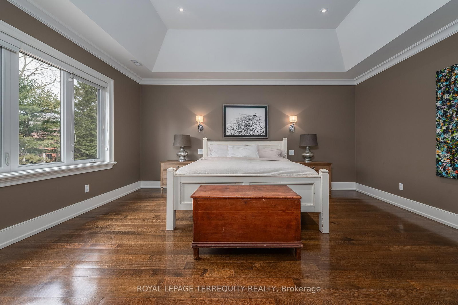 Detached House for sale at 72 EAGLE Road, Toronto, Ontario, M8Z 4J2 - Stonegate-Queensway - MLS: W12940666