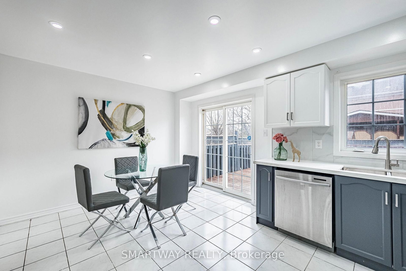 Semi-Detached House for sale at 36 Native Landing, Brampton, Ontario, L6X 5B1 - Fletcher's Creek Village - MLS: W12940752