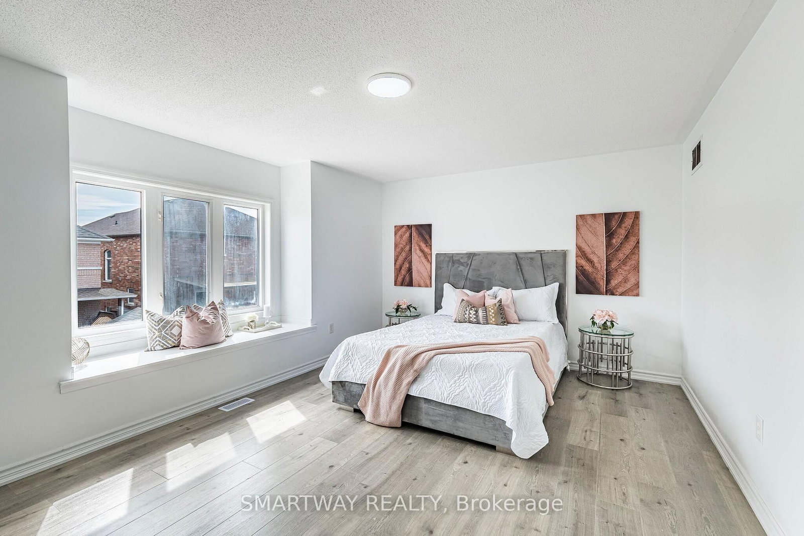 Semi-Detached House for sale at 36 Native Landing, Brampton, Ontario, L6X 5B1 - Fletcher's Creek Village - MLS: W12940752