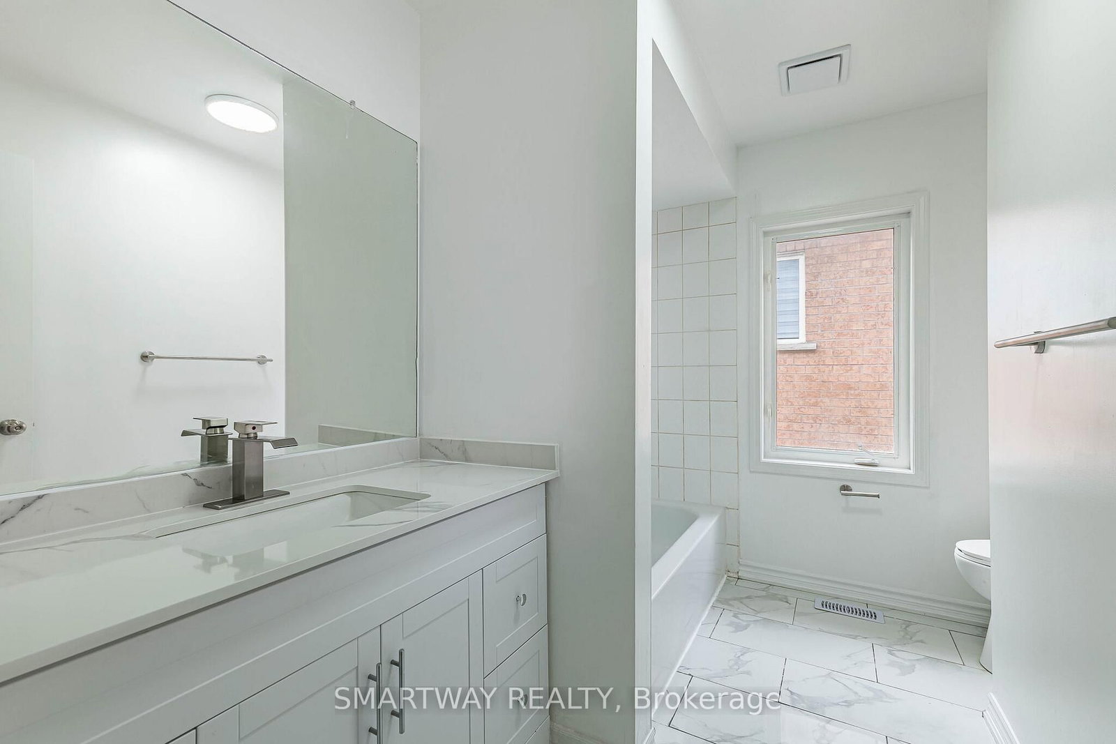 Semi-Detached House for sale at 36 Native Landing, Brampton, Ontario, L6X 5B1 - Fletcher's Creek Village - MLS: W12940752