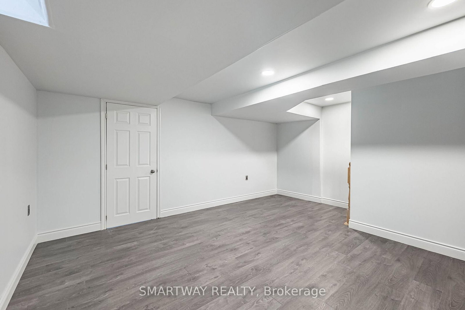 Semi-Detached House for sale at 36 Native Landing, Brampton, Ontario, L6X 5B1 - Fletcher's Creek Village - MLS: W12940752