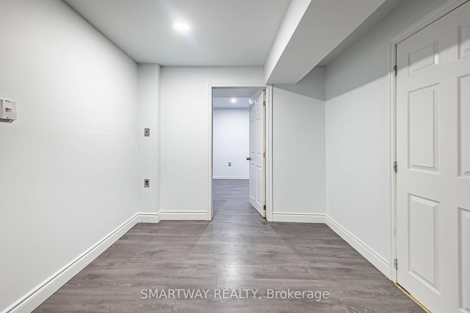 Semi-Detached House for sale at 36 Native Landing, Brampton, Ontario, L6X 5B1 - Fletcher's Creek Village - MLS: W12940752