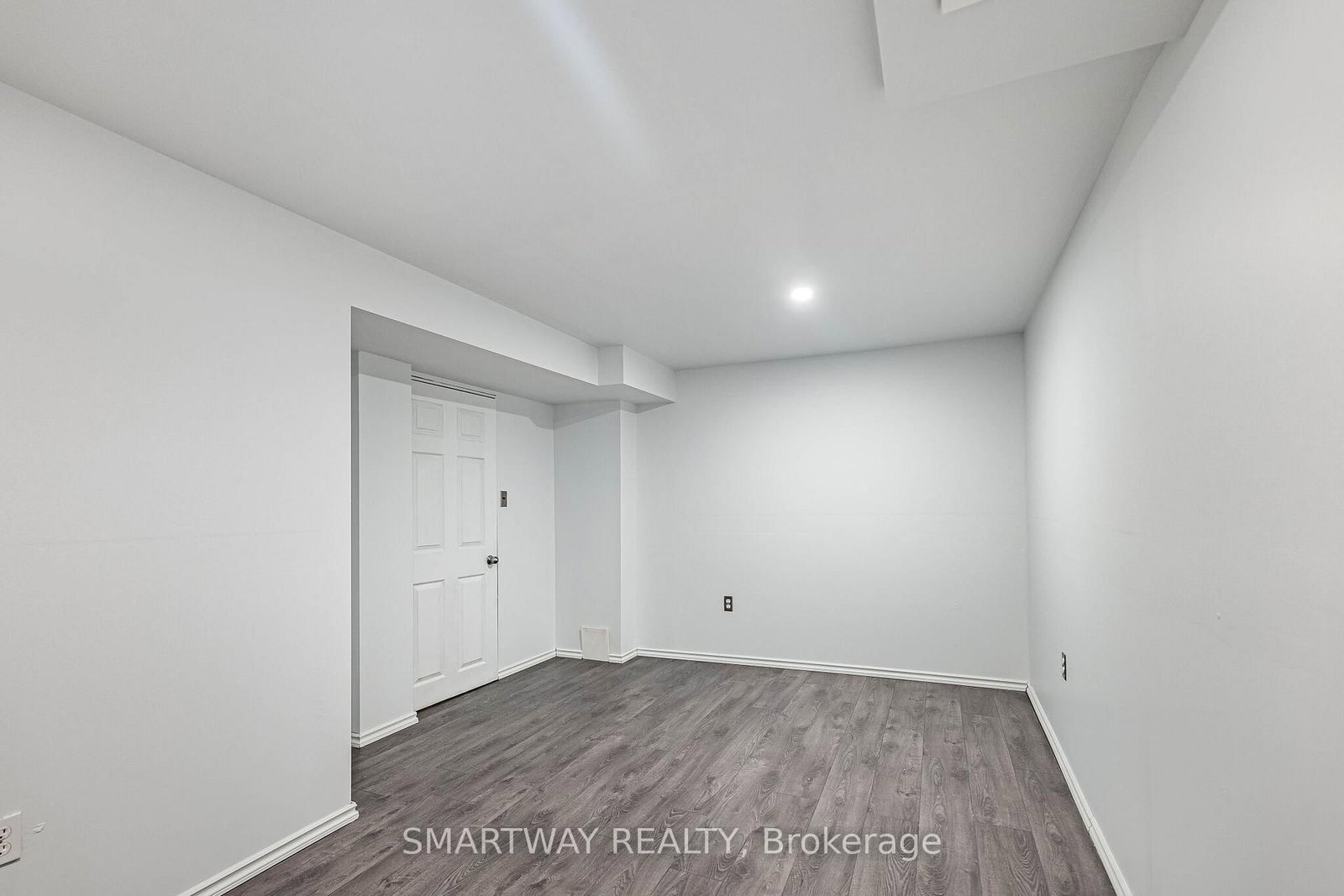 Semi-Detached House for sale at 36 Native Landing, Brampton, Ontario, L6X 5B1 - Fletcher's Creek Village - MLS: W12940752