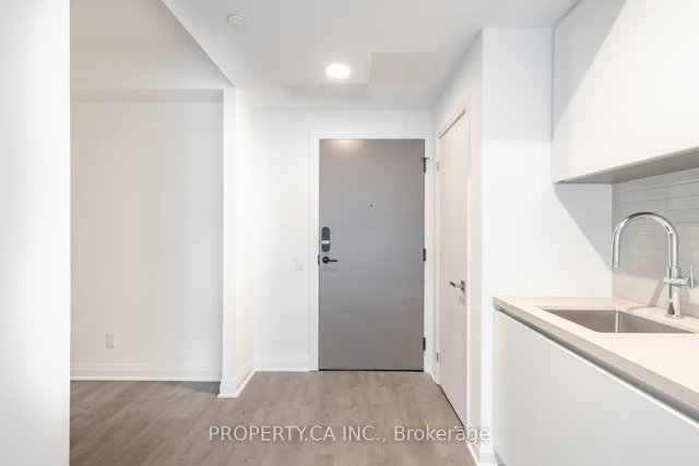 2909 - 4015 The Exchange