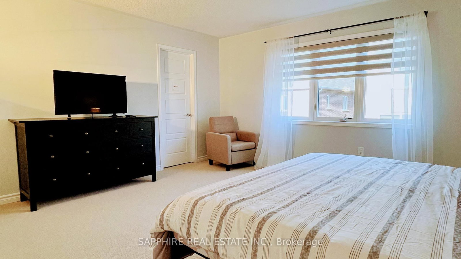 Detached House for sale at 325 Trudeau Drive, Milton, Ontario, L9T 8Y7 - Clarke - MLS: W12941044