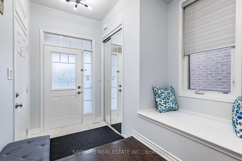 325 Trudeau Dr E, Milton, L9T 8Y7 | Image 3