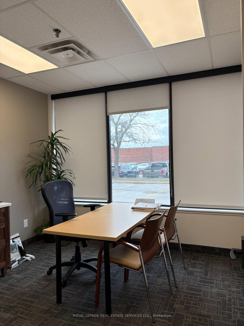 43 - 1200 Speers Rd, Oakville, L6L 2X4 | Image 3