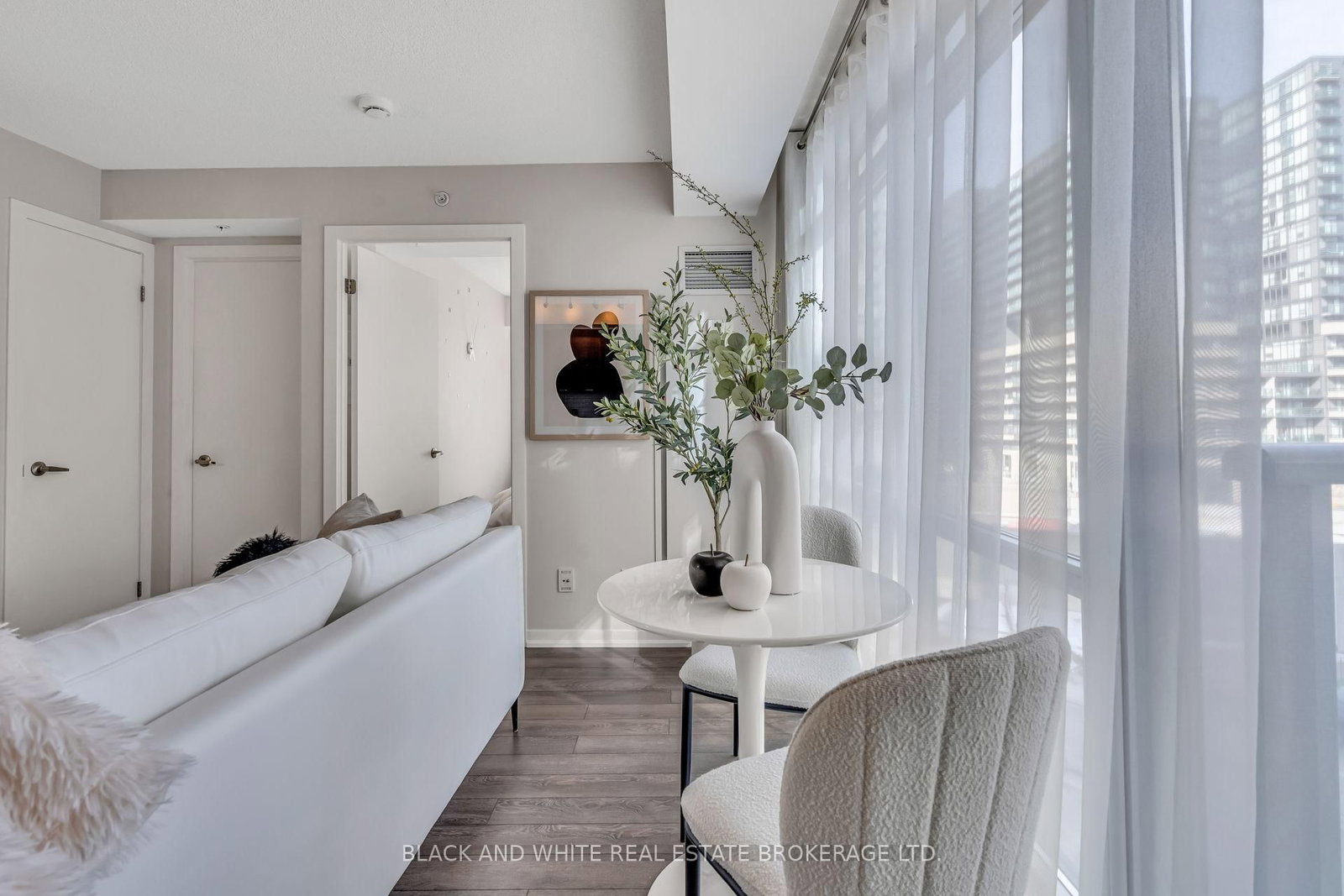 Condo for sale at 403-20 Joe Shuster Way, Toronto, Ontario, M6K 0A3 - South Parkdale - MLS: W12941560