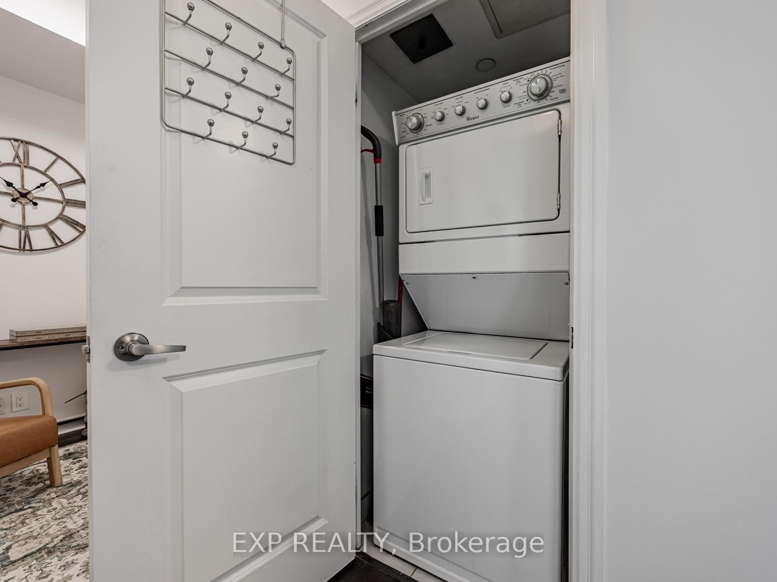 80 Esther Lorrie Drive, Unit 1201 - Photo 18