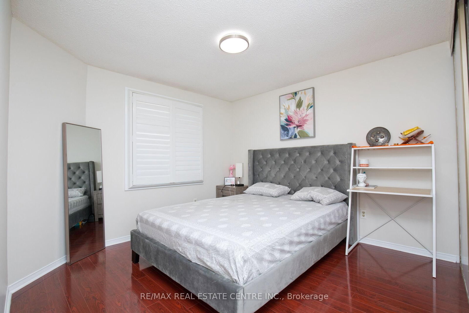 Detached House for sale at 34 Smithers Crescent, Brampton, Ontario, L6Y 3K8 - Brampton South - MLS: W12941596