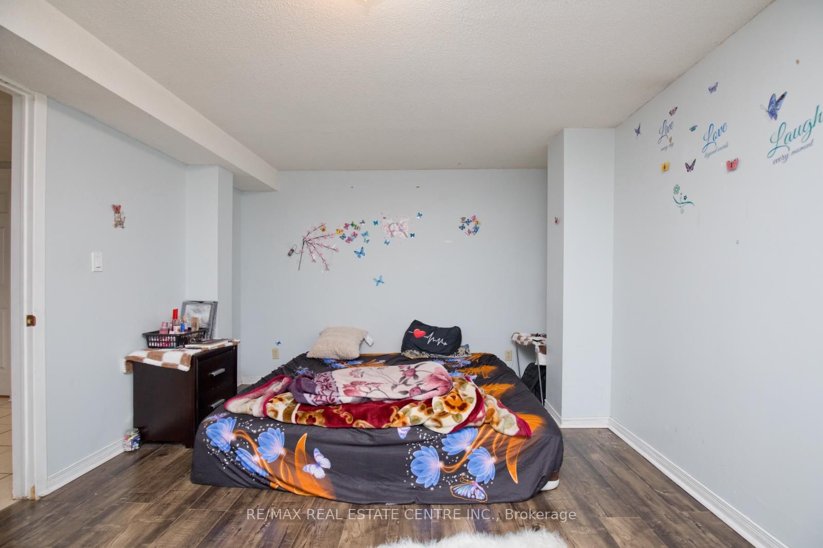 Detached House for sale at 34 Smithers Crescent, Brampton, Ontario, L6Y 3K8 - Brampton South - MLS: W12941596