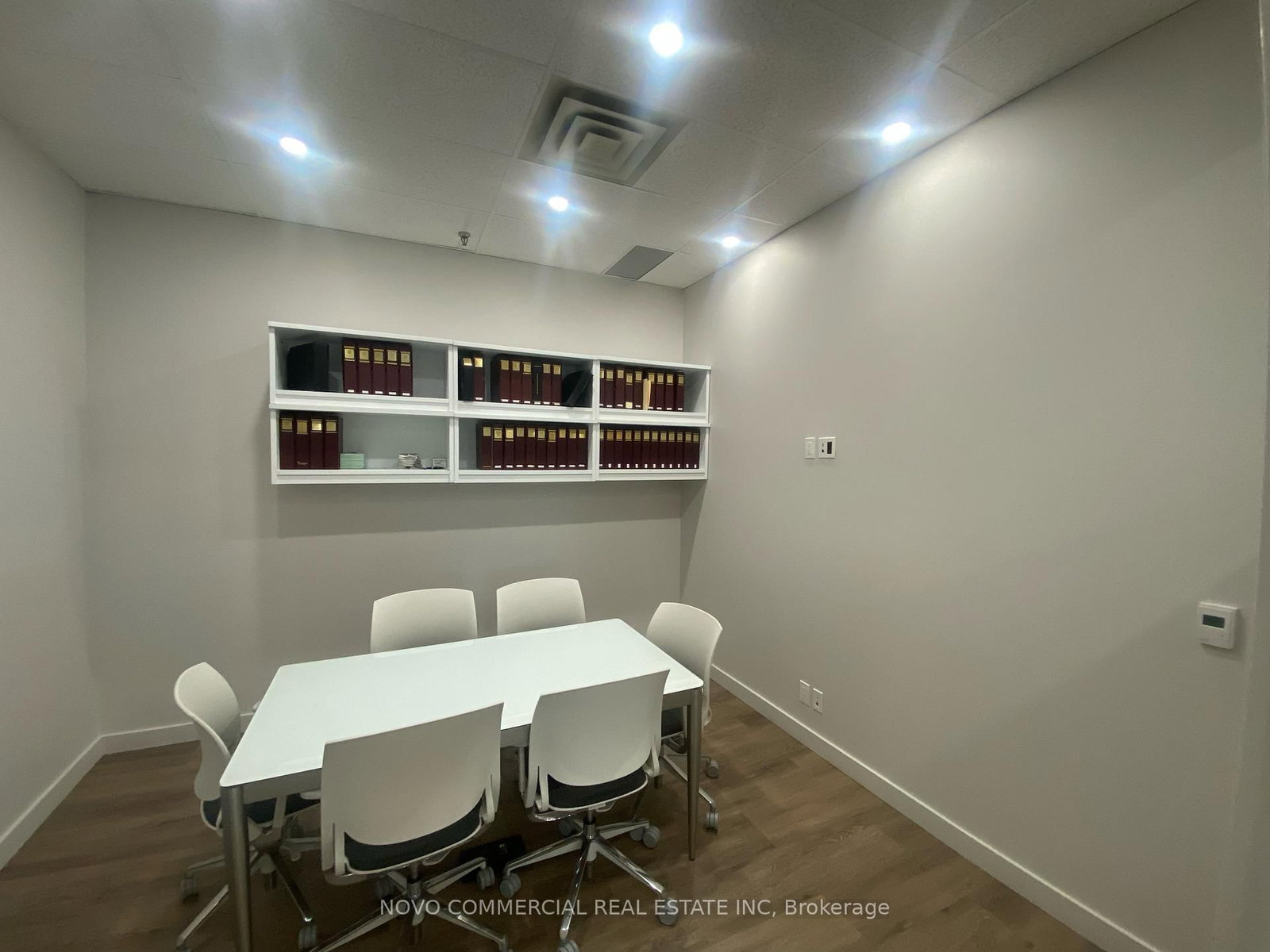 700 Lawrence Avenue W, Unit 476 - Photo 4